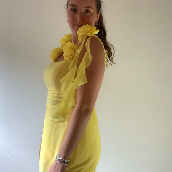 Vintage 90s Bright Yellow Dress with Floral Accents - Picture 8 of 8